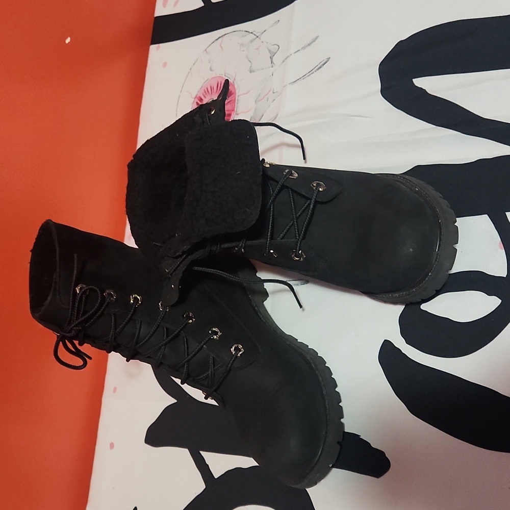 Timberland Teddy Rolldown Boots – Women’s 6.5, Black Leather